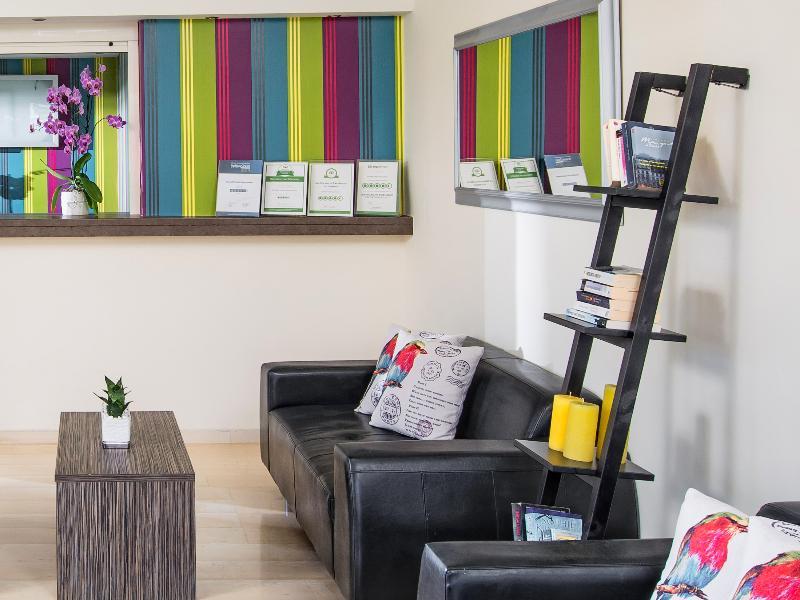 ماليا Kristalli Hotel Apartments المظهر الخارجي الصورة