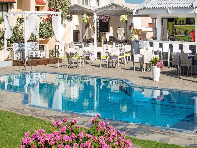 ماليا Kristalli Hotel Apartments المظهر الخارجي الصورة