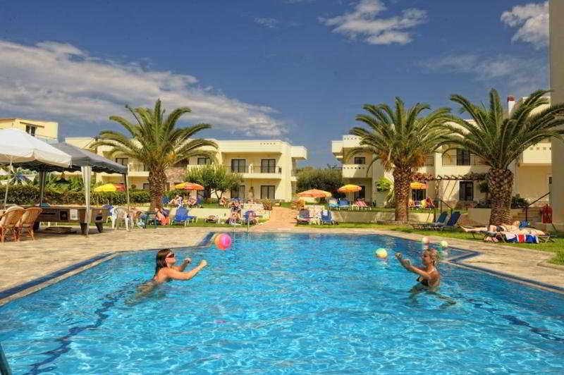 ماليا Kristalli Hotel Apartments المظهر الخارجي الصورة