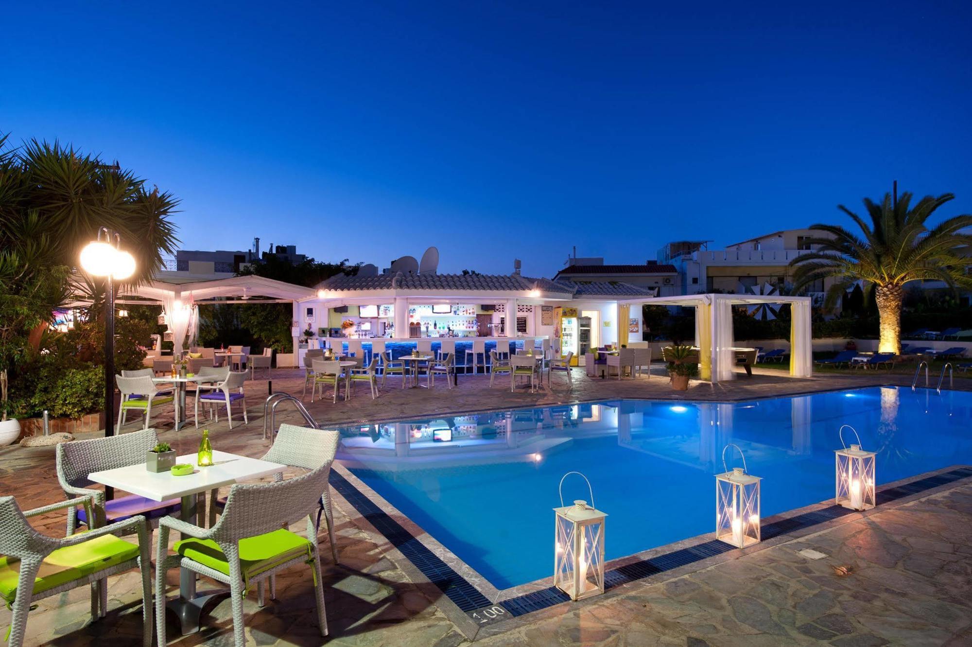 ماليا Kristalli Hotel Apartments المظهر الخارجي الصورة
