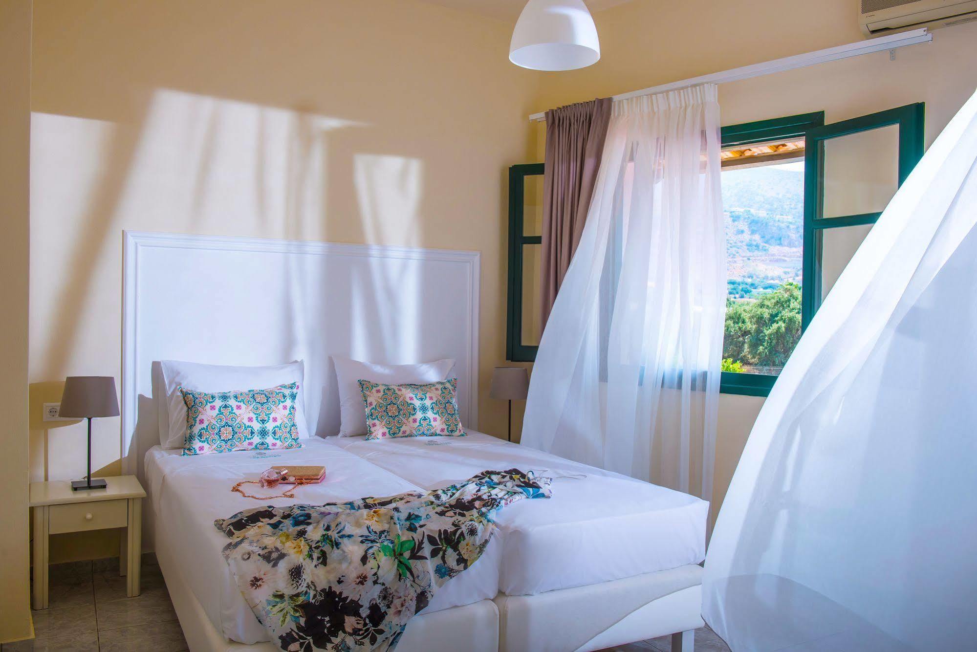 ماليا Kristalli Hotel Apartments المظهر الخارجي الصورة