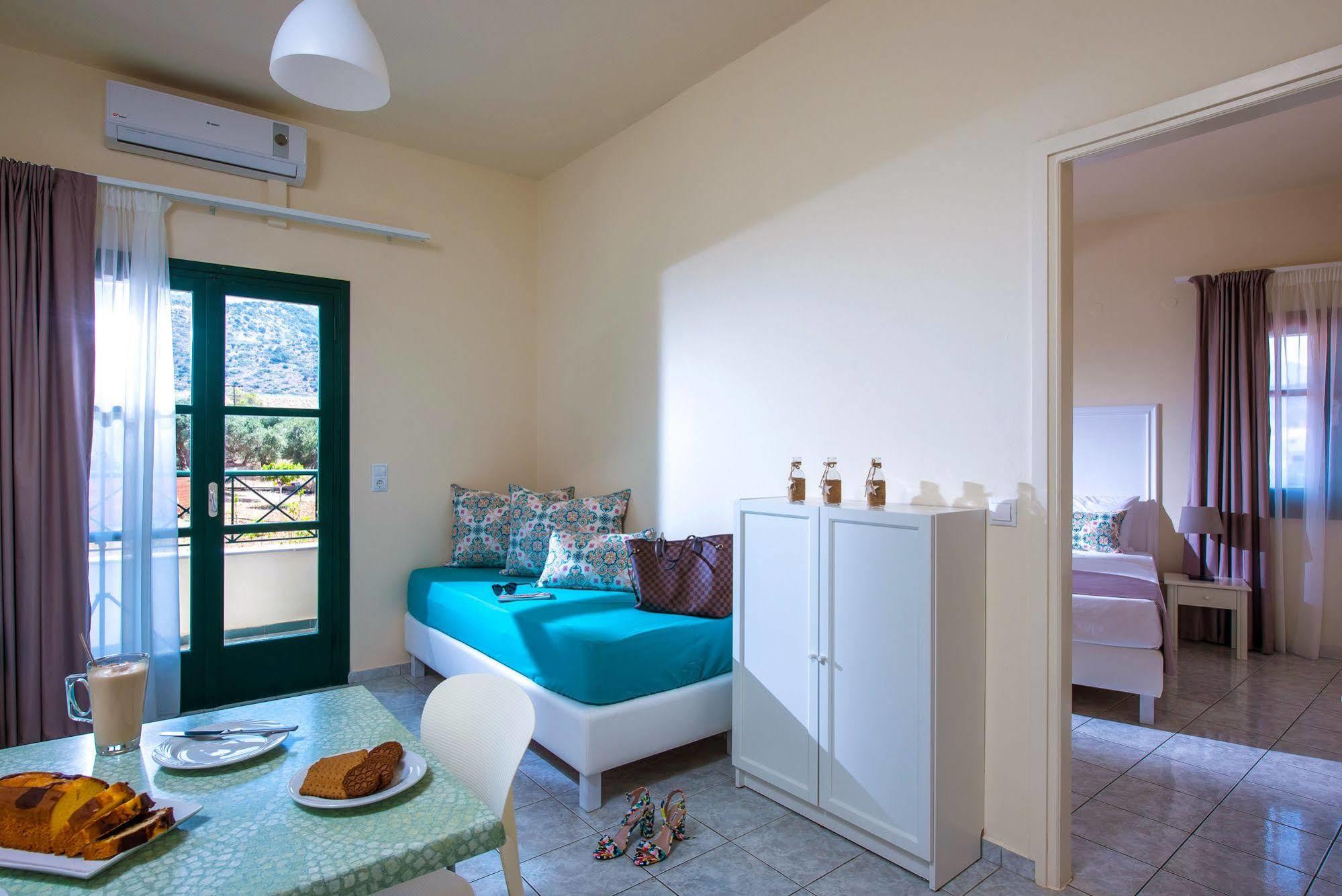 ماليا Kristalli Hotel Apartments المظهر الخارجي الصورة
