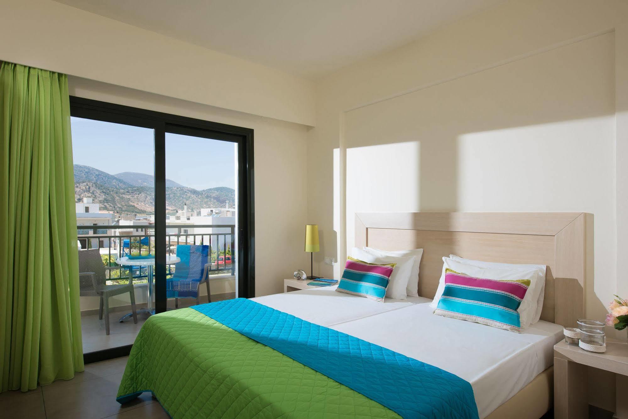 ماليا Kristalli Hotel Apartments المظهر الخارجي الصورة